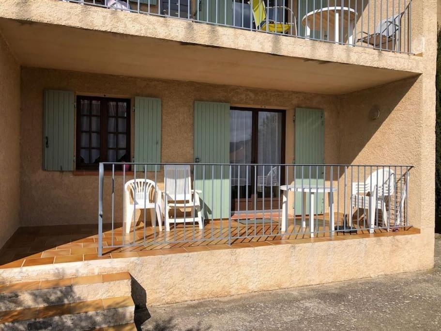 Residence Lou Cigaloun - Ana Location Греу-ле-Бен Екстер'єр фото