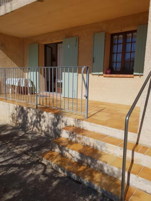 Residence Lou Cigaloun - Ana Location Греу-ле-Бен Екстер'єр фото